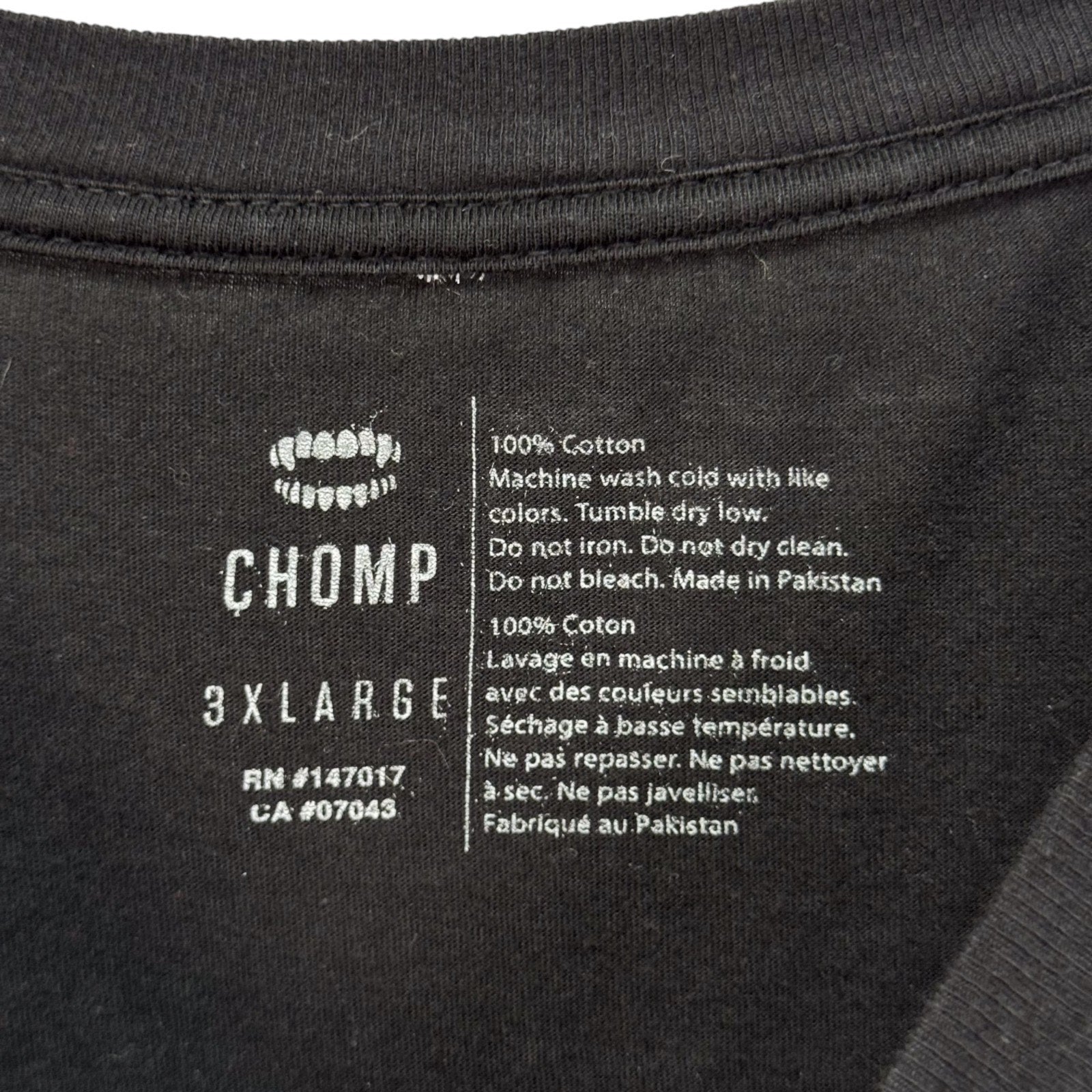 Chomp Brand Skull Roses