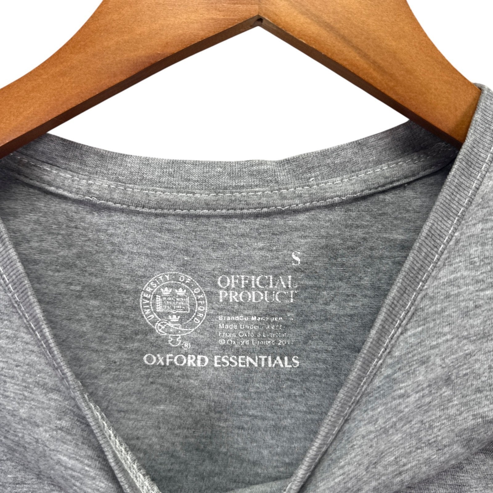 Oxford University Essentials Official