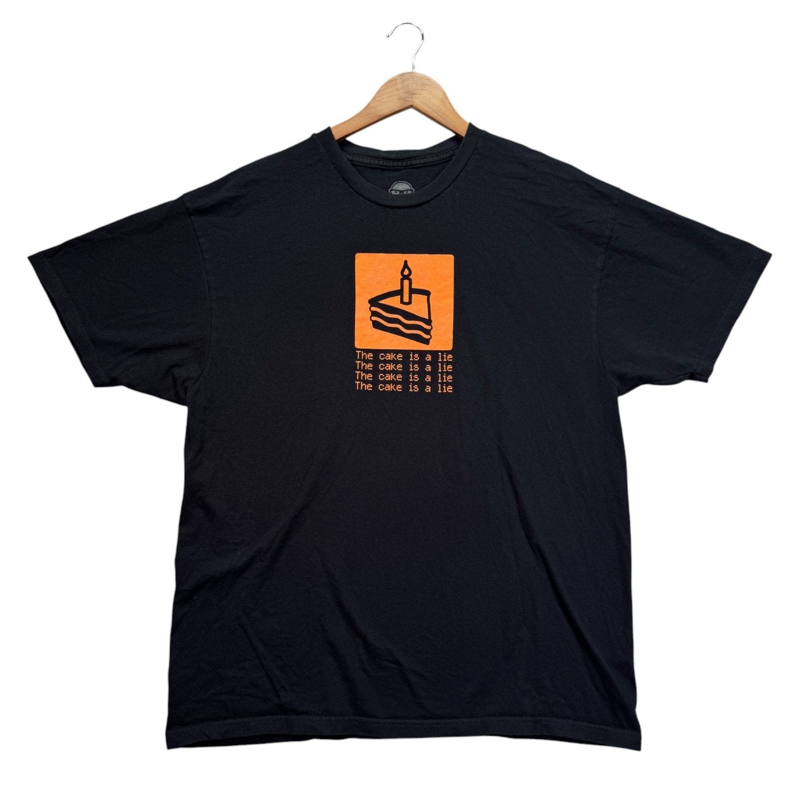 JINX Portal 2 The Cake is A Lie Doug Rattmann GLaDOS Gamer