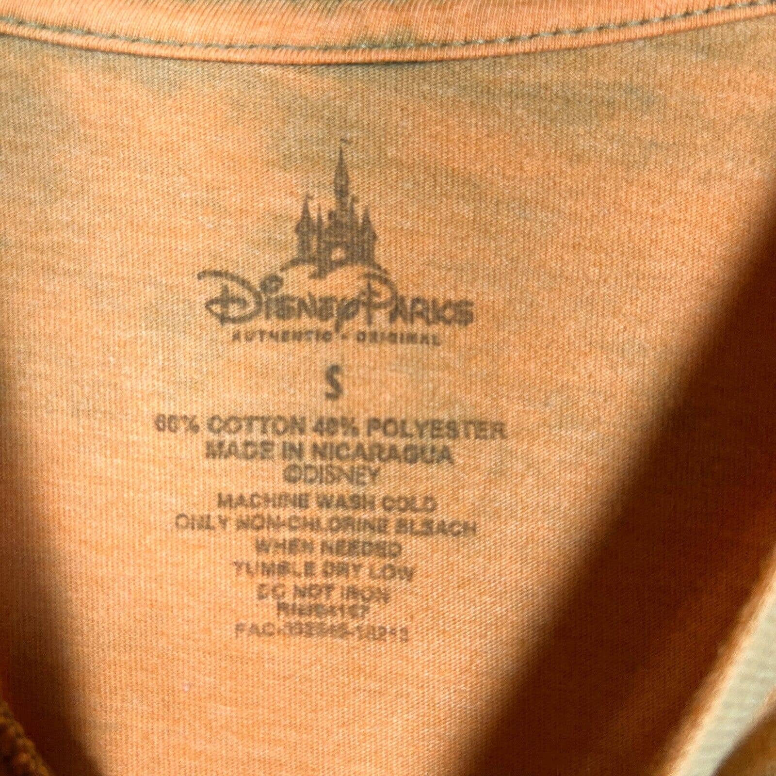 Disney Epcot World Showcase Seven Dwarfs Sneezy Gesundheit