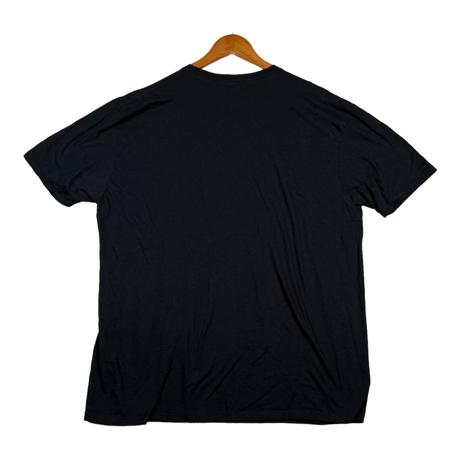 Spooky Girl Wanna Play Bloody Hand