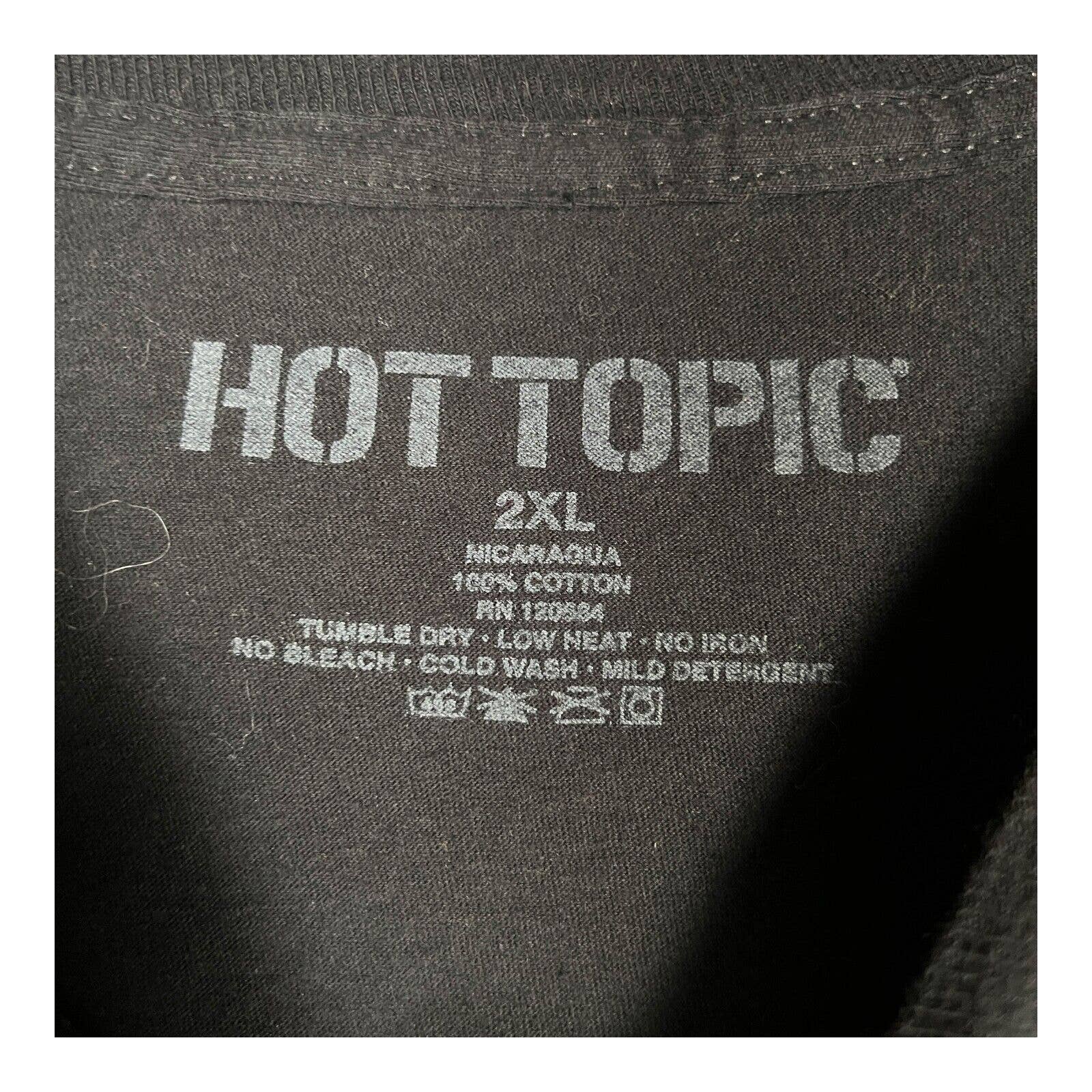 Spooky Girl Wanna Play Bloody Hand