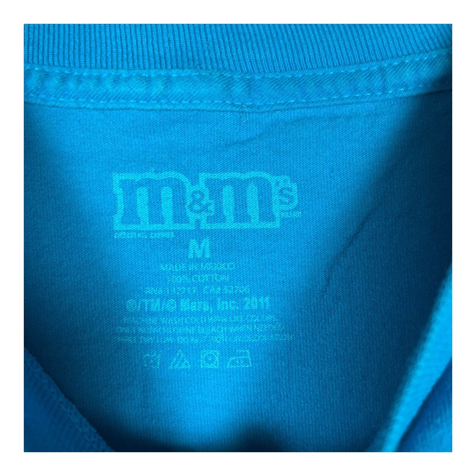 M&M's Yellow Peanut Thumbs Up Las Vegas Store