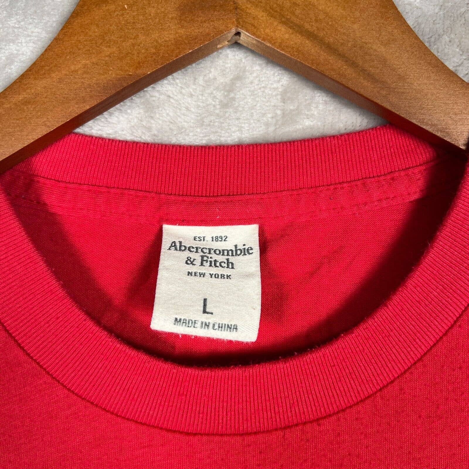 Abercrombie Fitch Embroidered Moose Pocket