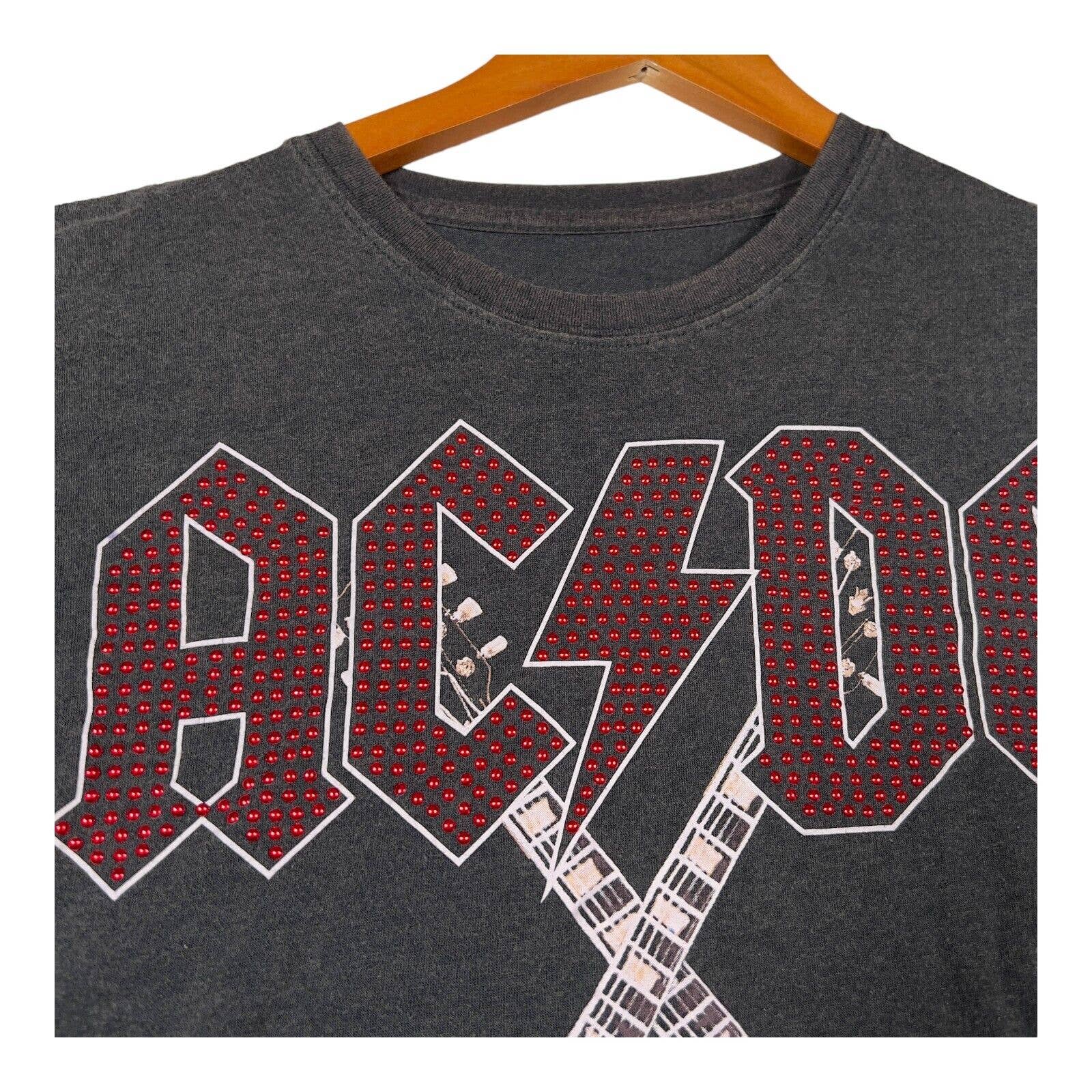 AC/DC 3D Guitars For Those About To Rock