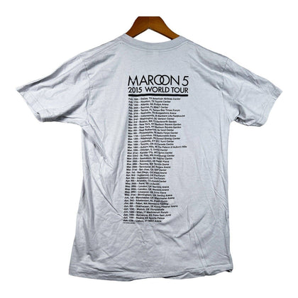 Maroon 5 2015 World Tour Concert Adam Lavine